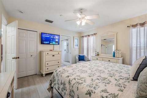 1500 Gulf Boulevard #204B, Indian Rocks Beach FL - photo 16 of 33