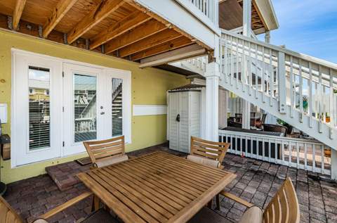 5215 Coquina Key Drive #B, St Petersburg FL - photo 9 of 32