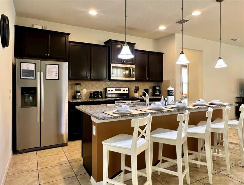 7 bedroom Single Family Residence at 2112 Morocco Way, Windsor At Westside Ph 1, Kissimmee — photo 4