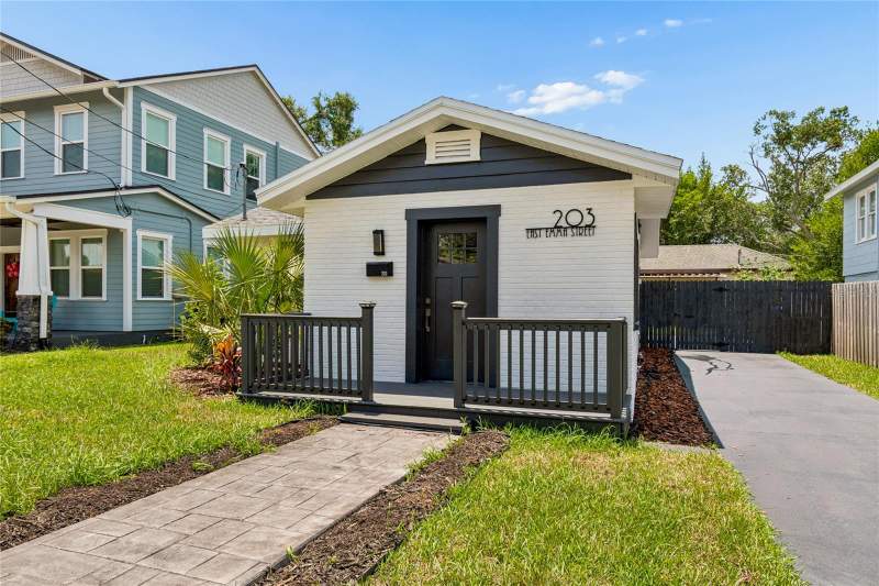 1 bedroom Single Family Residence at 203 E Emma Street, Spencers John H Resub, Tampa — photo 3