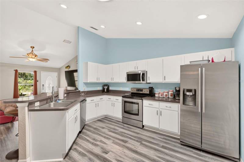 3 bedroom Single Family Residence at 6 Oak Circle Course, Silver Springs Shores S, Ocala — photo 5