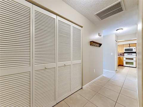2733 Countryside Boulevard #105, Clearwater FL - photo 9 of 43