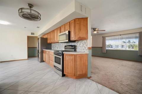 609 Fox Hills Drive, Sun City Center FL - photo 7 of 49