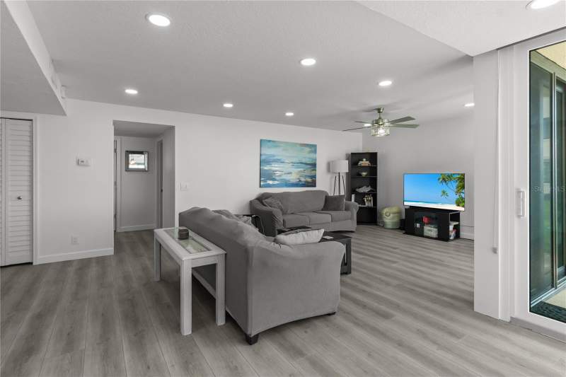 2 bedroom Condominium at 5505 La Puerta Del Sol Boulevard #126, La Puerta Del Sol Condo, St Petersburg — photo 4
