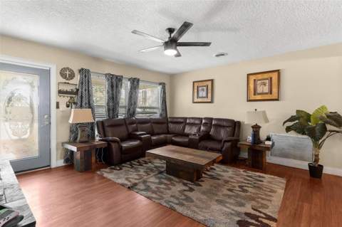 14407 Lake Junietta Drive, Tavares FL - photo 7 of 38