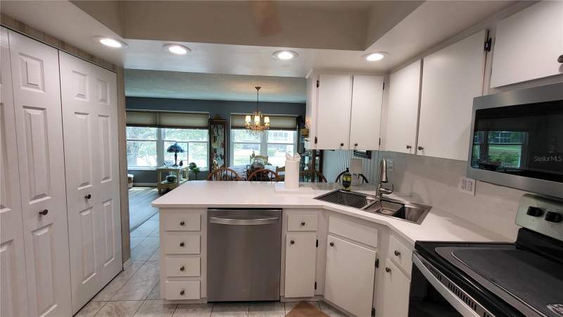 2 bedroom Condominium at 225 Country Club Drive #C225, Penthouse Greens, Largo — photo 5