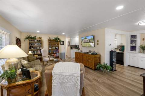15299 Brookridge Boulevard, Brooksville FL - photo 7 of 44