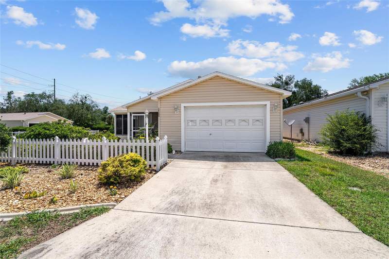 2 bedroom Villa at 17300 SE 93rd Heyward Avenue, The Villages, The Villages — photo 3