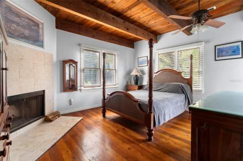 6890 County Road 95, Palm Harbor FL - photo 10 of 24