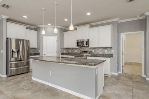 13637 Blythewood Drive, Spring Hill FL - photo 10 of 44