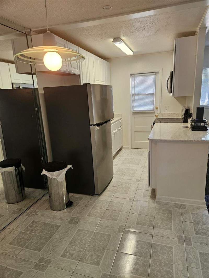 1 bedroom Condo - Hotel at 320 Lakeview Street #108, Hampshire House, Orlando — photo 4