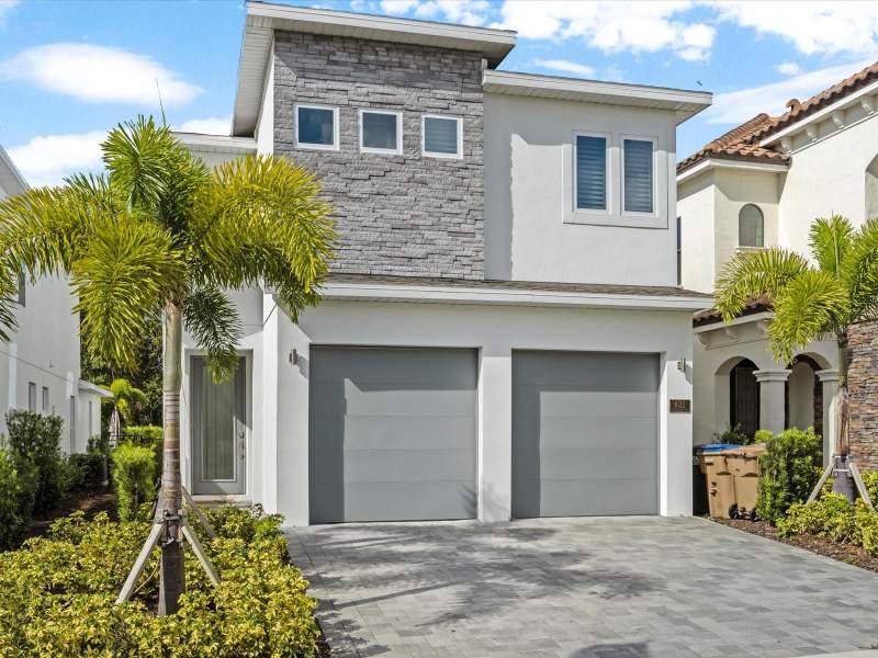 832 DESERT MOUNTAIN COURT home for sale in Reunion West Village 3A Kissimmee