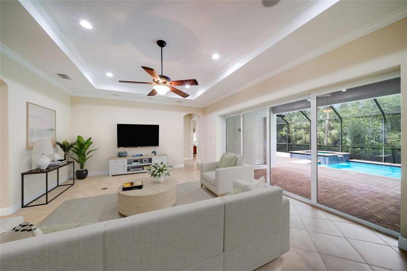 3 bedroom Single Family Residence at 921 Riverscape Street, Tidewater Preserve Ph I, Bradenton — photo 4
