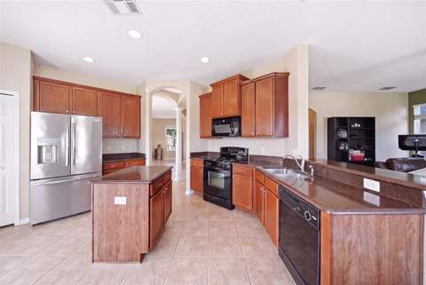 2391 Sabastian St, Mount Dora FL - photo 14 of 54
