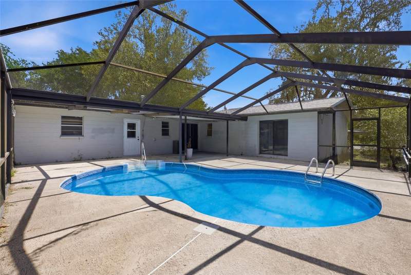 3 bedroom Single Family Residence at 4006 NW 36th Terrace, Wimberlyy Estate Myricks Add Rep, Gainesville — photo 2