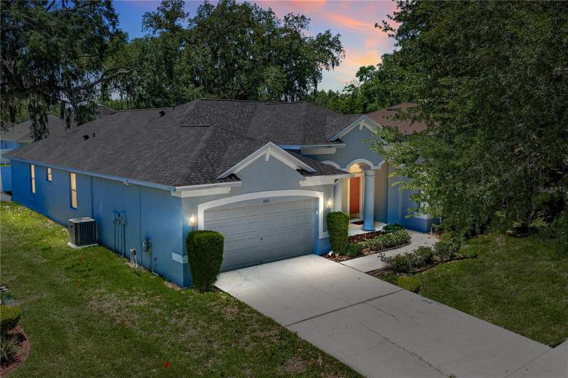 4 bedroom Single Family Residence at 1603 Grand Heritage Boulevard, Valrico Lake, Valrico — photo 3
