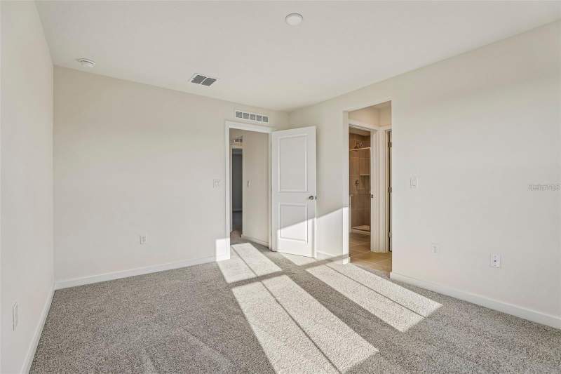 4 bedroom Townhouse at 6677 Horseshoe Lane Way, Cyrene At Harmony, St Cloud — photo 3