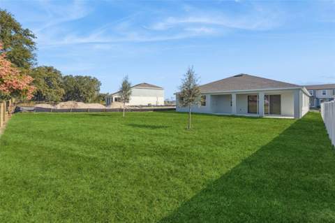 574 Emerald Grove Drive, Apopka FL - photo 15 of 16