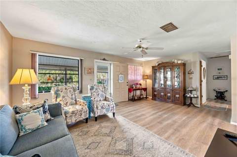 7320 Yardley Street, Englewood FL - photo 8 of 48