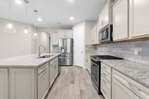 2122 Long Spur, Odessa FL - photo 8 of 57