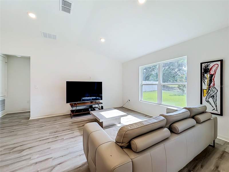3 bedroom Single Family Residence at 1507 Geranium Drive, Gdns Ii/Lk Jackson, Mascotte — photo 5