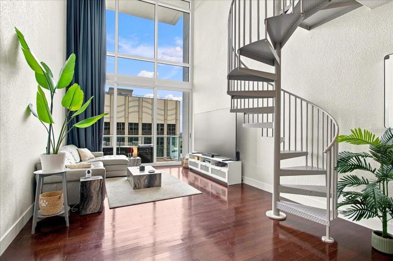 1 bedroom Condominium at 150 E Robinson Street #1421, Vue/Lk Eola, Orlando — photo 2