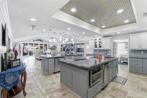 3874 48th Avenue, St Petersburg FL - photo 6 of 6