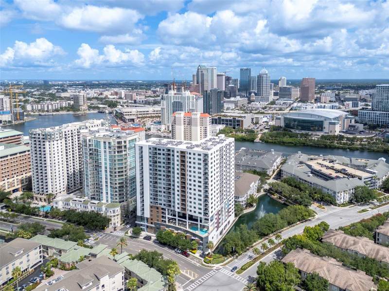 2 bedroom Condominium at 450 Knights Run Avenue #1503, The Plaza Harbour Island A Con, Tampa — photo 2
