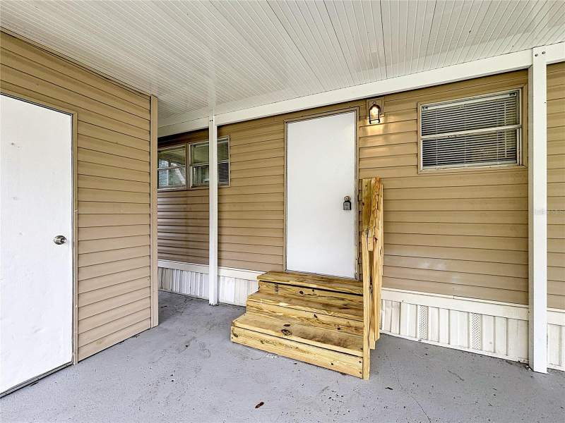 3 bedroom Mobile Home at 359 1st Avenue, Caloosa Lake Village, Lake Wales — photo 4