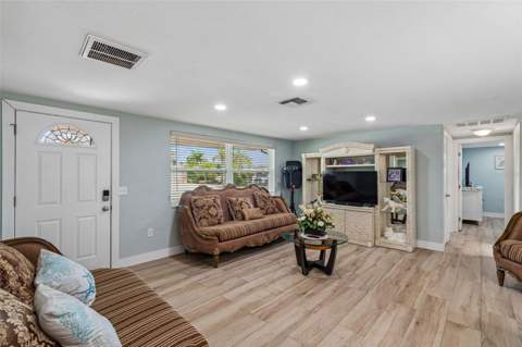 12617 4th Isle, Hudson FL - photo 11 of 54