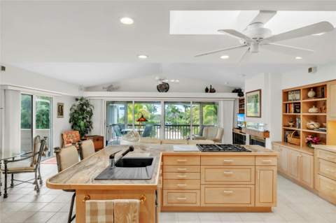103 Sunset Lane, Anna Maria FL - photo 16 of 54