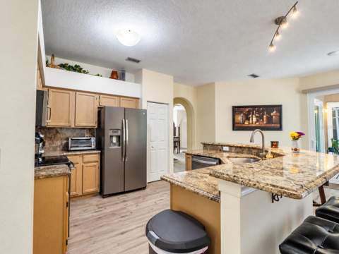 4798 Augusta Avenue, Oldsmar FL - photo 13 of 55