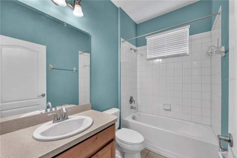 10626 Liberty Bell Drive, Tampa FL - photo 10 of 34