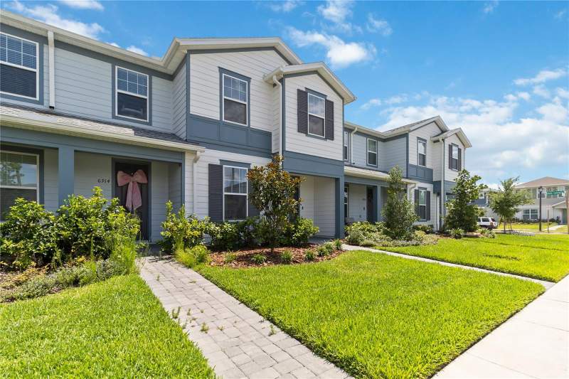 4 bedroom Townhouse at 6910 Reverie Park Ave Street, Everbe Ph 1A, Orlando — photo 3