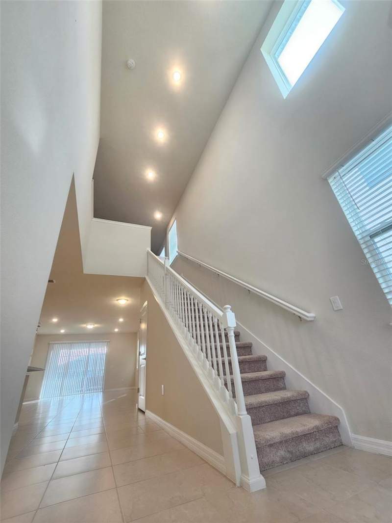 6 bedroom Single Family Residence at 3273 Lilac Way, Windsor Island Residence Ph 2A, Davenport — photo 4