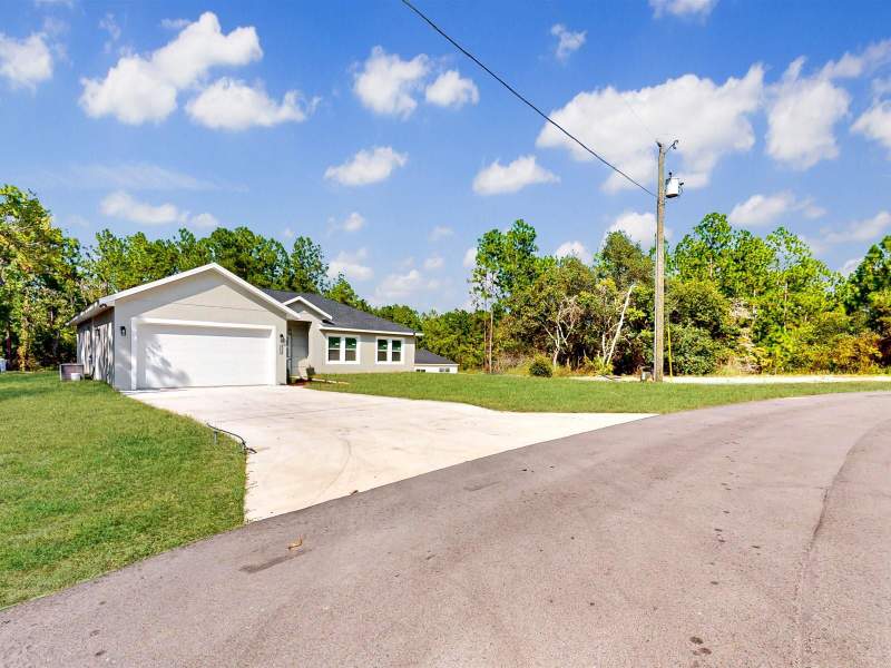 3 bedroom Single Family Residence at 8225 SW 138th Street Road, Marion Oaks Un 11, Ocala — photo 5
