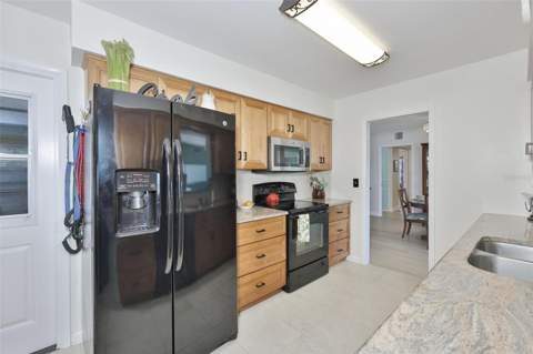 1704 Danbury Drive, Sun City Center FL - photo 19 of 51