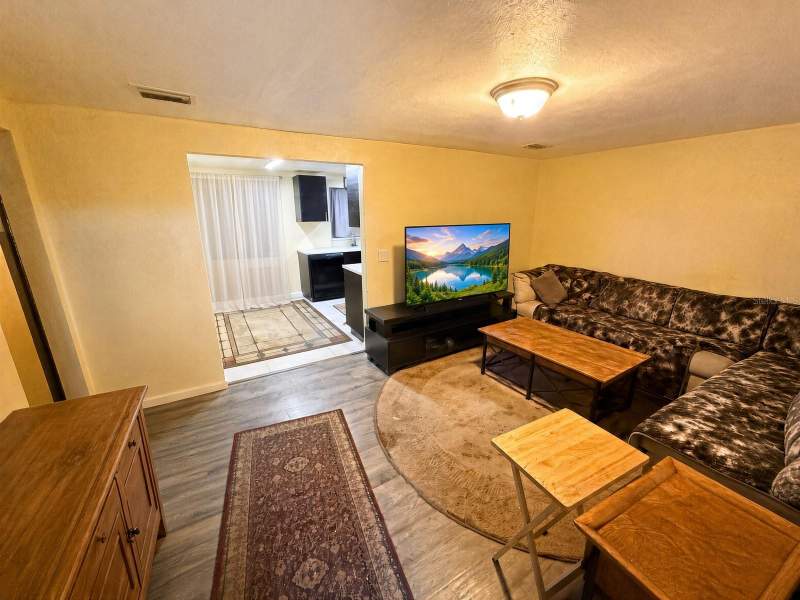 3 bedroom Single Family Residence at 21145 Evergreen Court, Niles Div, Mount Dora — photo 3