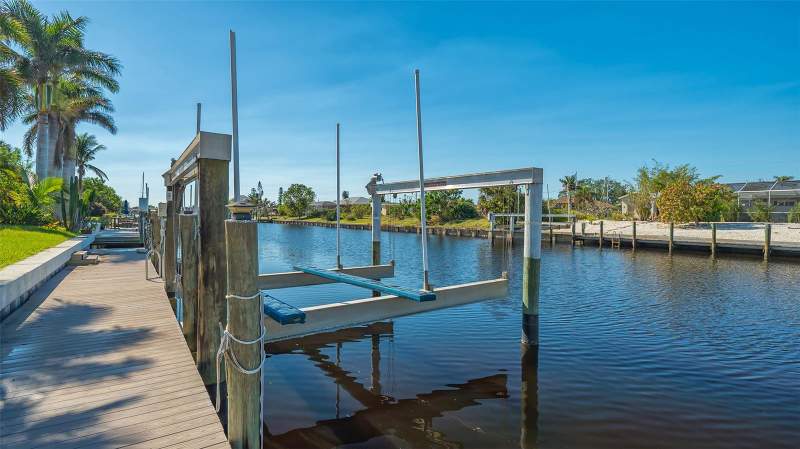 4 bedroom Single Family Residence at 108 Roselle Court, Port Charlotte Sec 036, Port Charlotte — photo 5