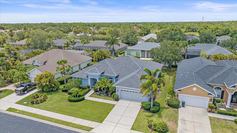 4 bedroom Single Family Residence at 8015 Spring Marsh Drive, University Place, Bradenton — photo 4
