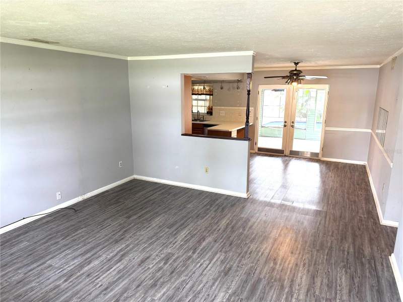 3 bedroom Single Family Residence at 1312 N Taylor Road, Timber Creek, Brandon — photo 2