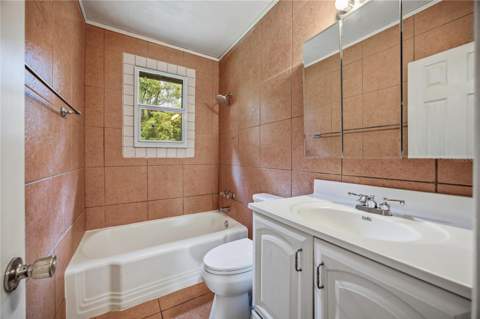 1334 NE 1st Avenue, Gainesville FL - photo 13 of 18
