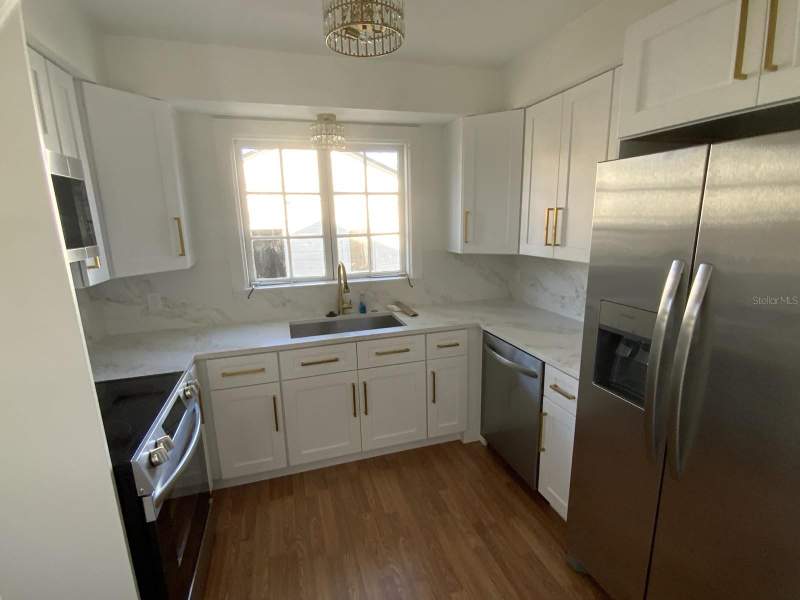4 bedroom Half Duplex at 608 Highland Avenue, Bailey Heights, Orlando — photo 3