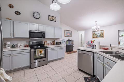 3501 Beau Chene Drive, Kissimmee FL - photo 20 of 37