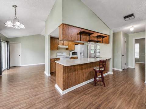 9074 Heather Boulevard, Weeki Wachee FL - photo 6 of 10