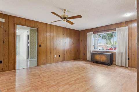6441 Marlberry Drive, Orlando FL - photo 7 of 39