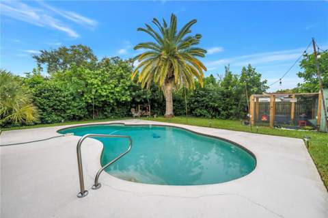 605 5th Avenue, Largo FL - photo 11 of 53