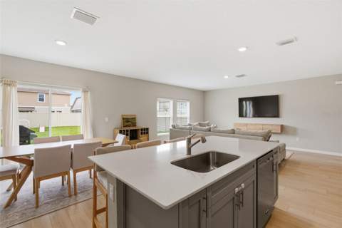 12950 Pasture Woods Place, Lithia FL - photo 11 of 40