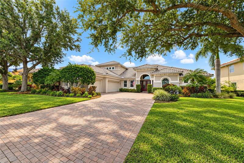 817 MARITIME COURT home for sale in Waterlefe Golf & River Club