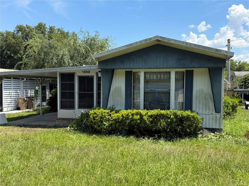 13440 PALM DRIVE #7 home for sale in East Lake Harris Estates Homes for Sale: 4 Homes, Median $110K